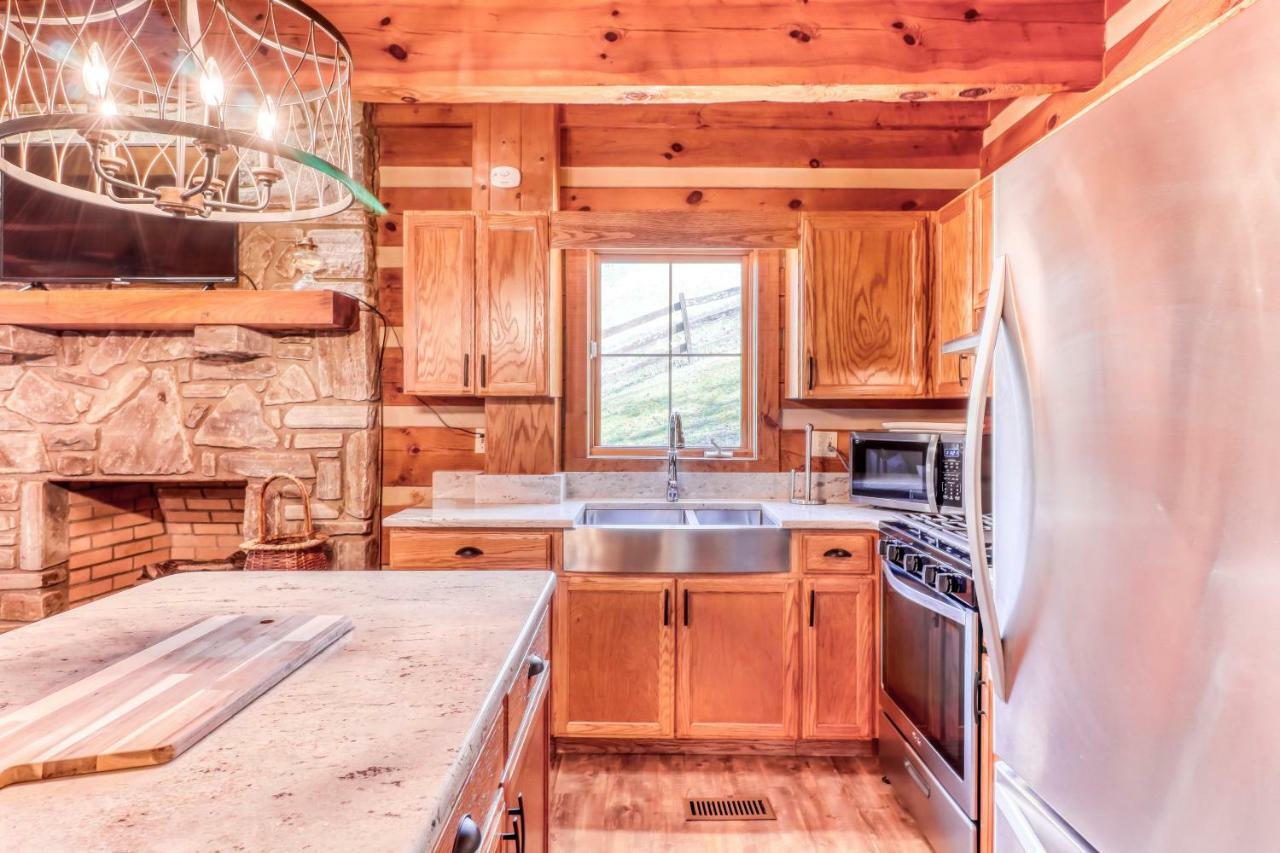 Вилла The Cove At Country Acres Whittier Экстерьер фото