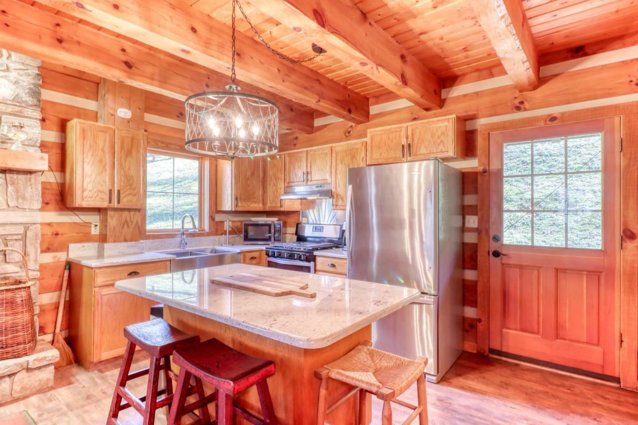 Вилла The Cove At Country Acres Whittier Экстерьер фото
